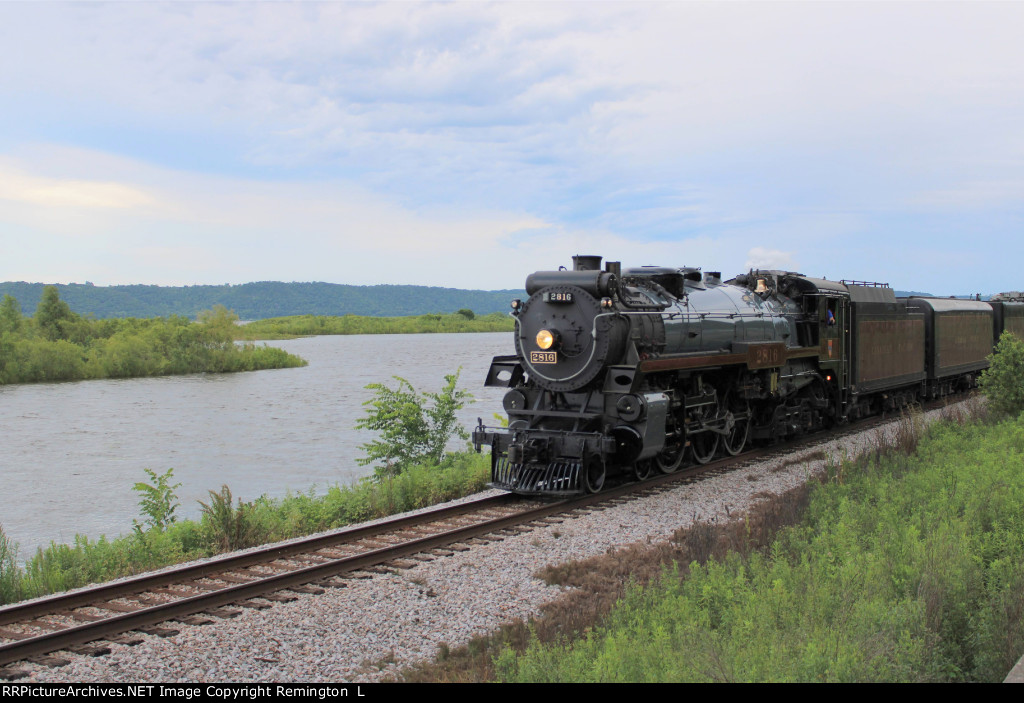 CP 2816 on Return Trip